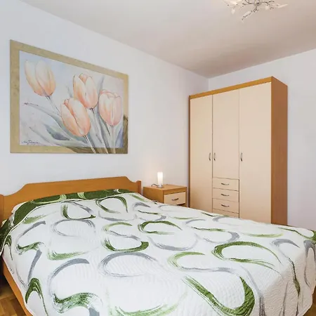 Beautiful In With Wifi Apartment