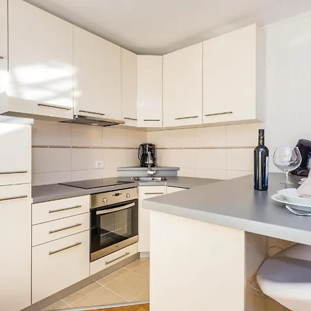 Apartment Beautiful In With Wifi *